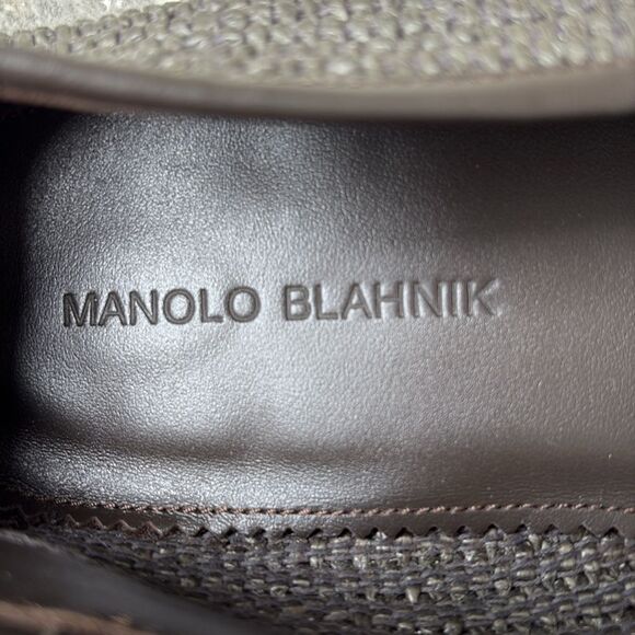 Manolo Blahnik Pitakara slip ons - Picture 6 of 9